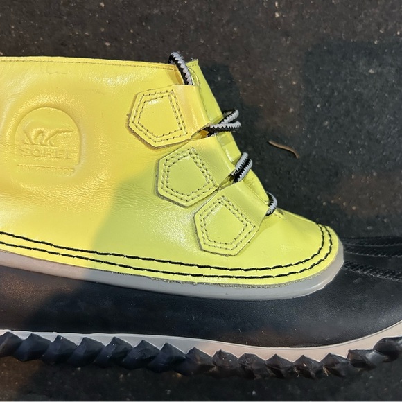 Women’s Sorel Out & About rain boots sz 7 - Picture 7 of 7